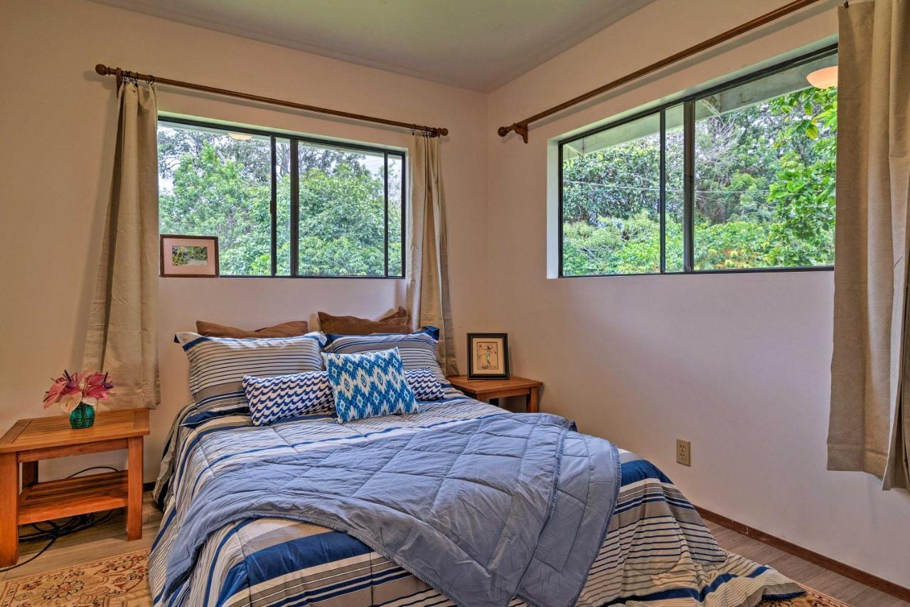 Peaceful Abode With Deck, 13 Mi To Black Sand Beach! Naalehu Exterior foto