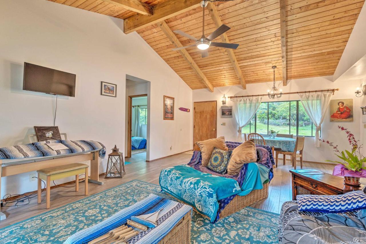 Peaceful Abode With Deck, 13 Mi To Black Sand Beach! Naalehu Exterior foto